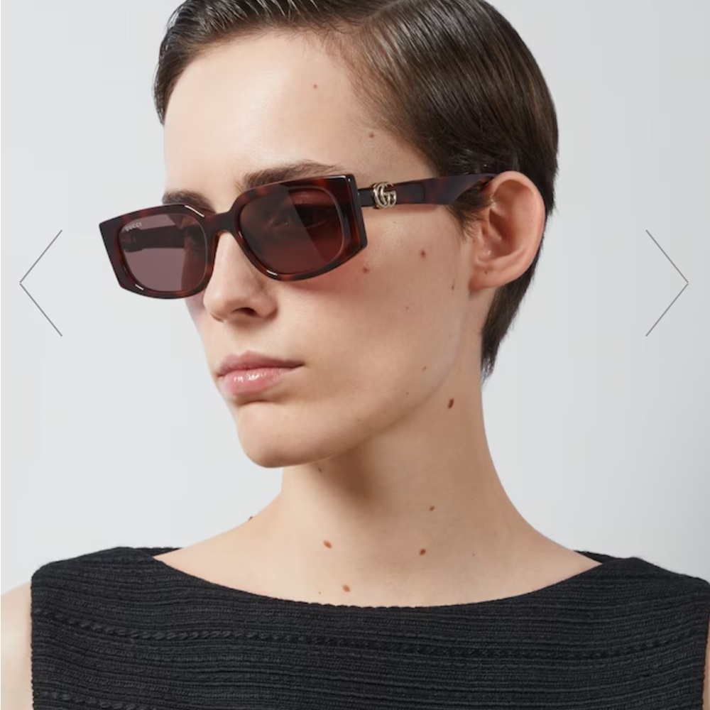 Rectangular-frame Gucci sunglases - Picture 9 of 10